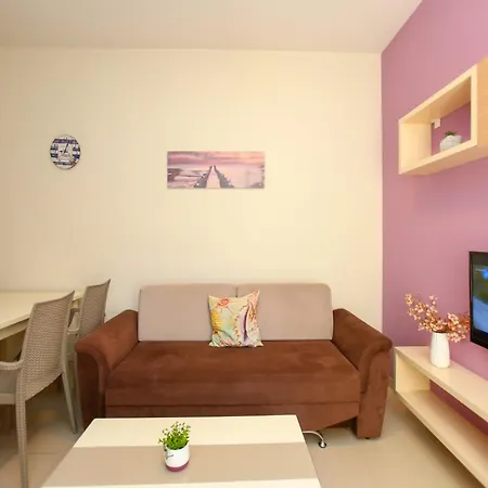 Appartement In Albania Near Marina Bay Vlorë