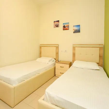 Appartement In Albania Near Marina Bay